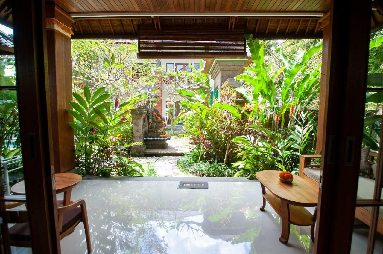 Flamboyant Villa Ubud Экстерьер фото